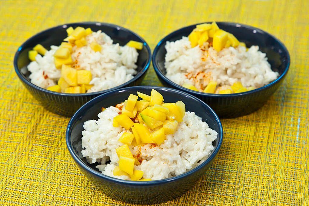 Receta de crema de arroz con dátiles y mango - Blog Conasi